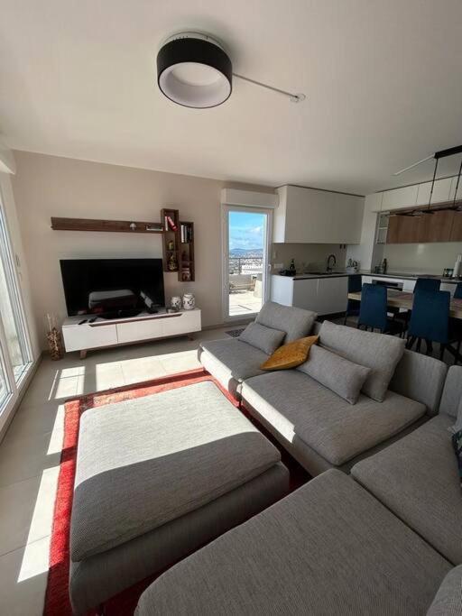 Superbe Appartement 3 Chambres A Грасс Экстерьер фото